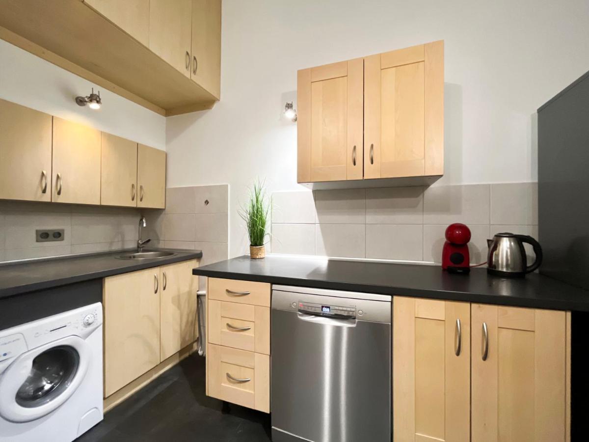 Heart Of Wroclaw - Spacious 3Rooms 75M2 As Home Apartamenty R243 المظهر الخارجي الصورة